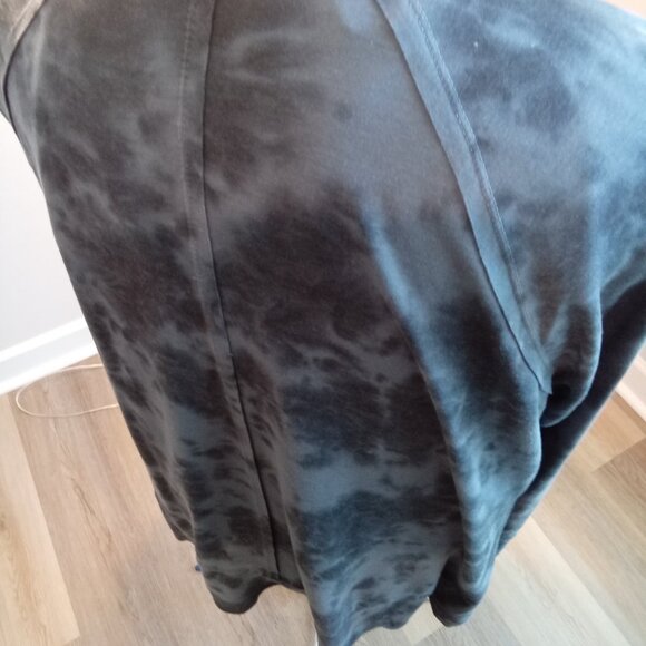 Style &Co XL Navy Tie Dyed  Sweatshirt - Picture 2 of 8